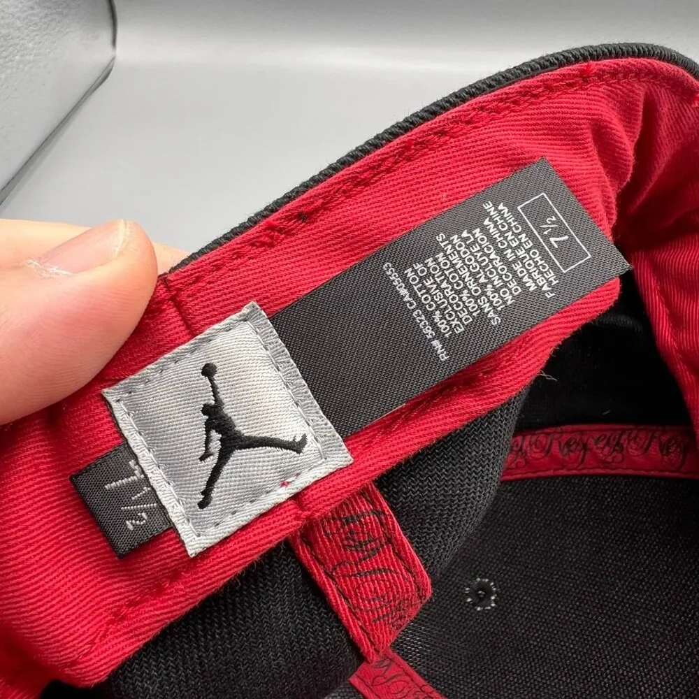 Air Jordan Hat Men 7 1/2 Black Red Jumpman‎ Fitted Cap